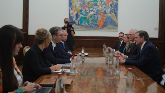 Vučić s Tarnerom: Srbija poštuje Dejton i integritet BiH