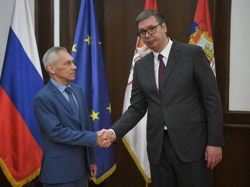 Vučić se požalio Rusima na Kurtija i dio stranaca