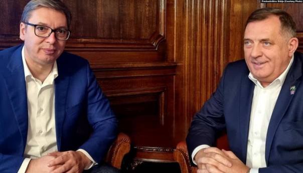 Vučić sa Dodikom: Srbija podržava Dejtonski sporazum