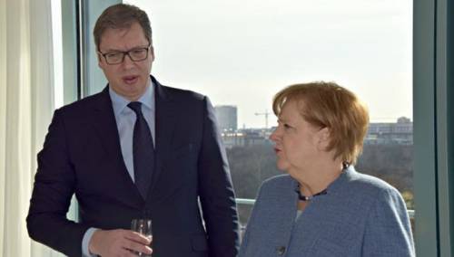 Vučić sa Merkelovom o Kosovu i evropskim integracijama
