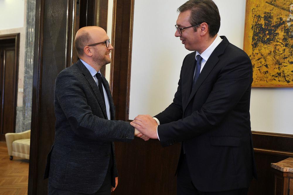 Vučić sa Saracinom o nastavku dijaloga Beograda i Prištine