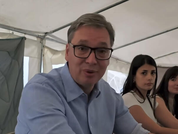 Vučić se oglasio iz sigurnog skrovišta: Poruka iz Ćacilenda