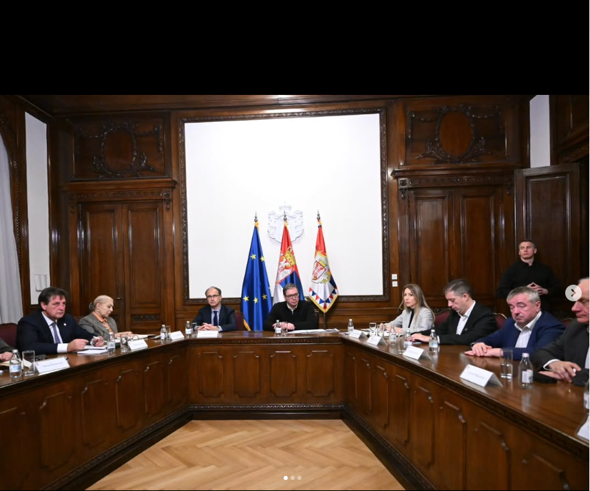 Vučić se oglasio: Šta će biti sa sudbinom NIS-a?