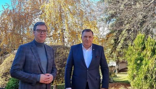 Vučić se u Beogradu sastao sa Dodikom