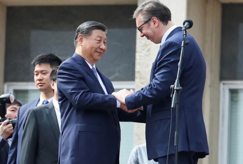 Vučić se ukazao na vojnoj paradi u Pekingu