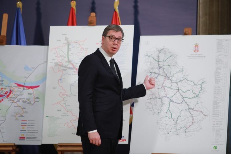 Vučić: Slijedi nam najteže vrijeme od 1944. godine, Crkva da pomogne