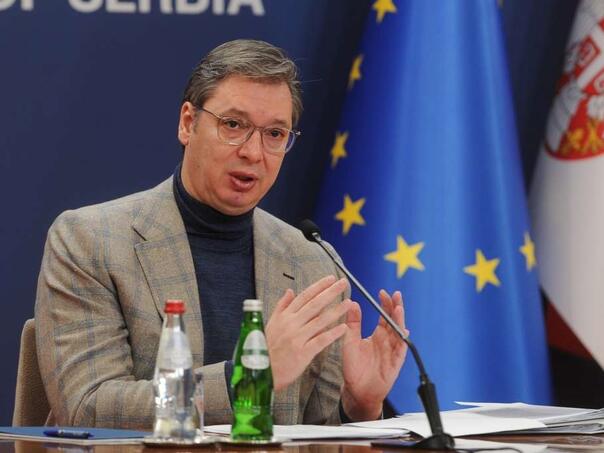 Vučić spreman na debatu sa studentima i najavio veliki skup 27. septembra