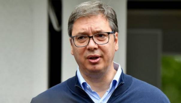 Vučić: Srbi i Bošnjaci treba da brinu jedni o drugima