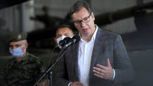 Vučić: Srbija će uložiti ogroman novac u naoružanje