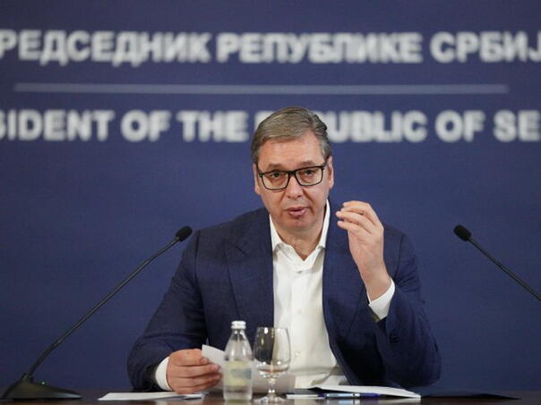Vučić: Srbija mora da bude uređena zemlja u kojoj se vlasti mijenjaju na izborima