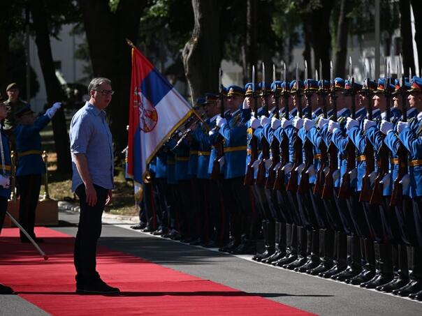 Vučić: Srbija obustavila izvoz municije, sve je zaustavljeno!