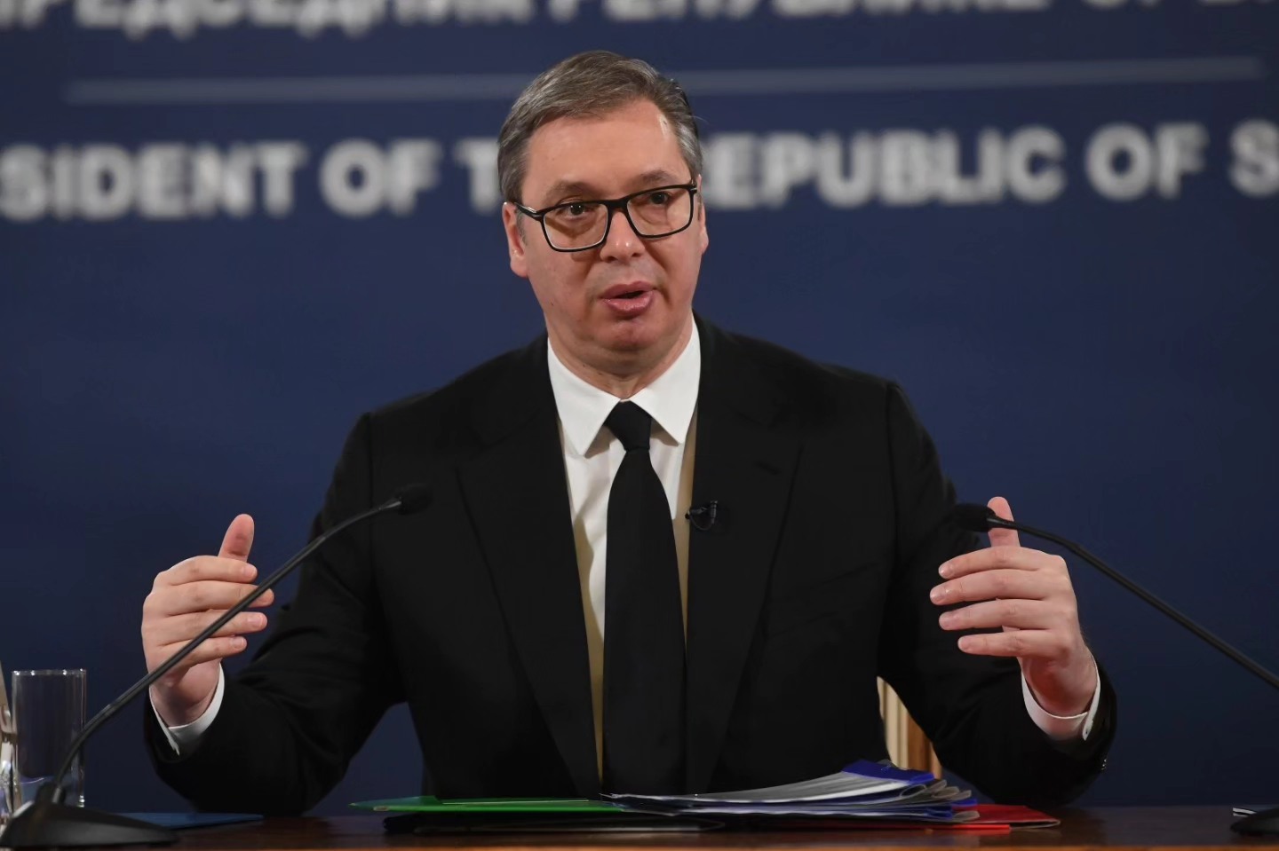 Vučić: Svi se naoružavaju do zuba, naše je da ne zaostajemo