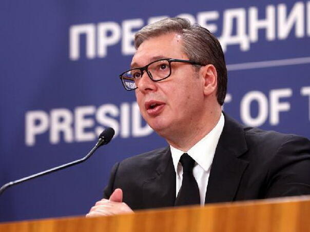 Vučić svim građanima poželio mir, a Srbima na Kosovu da sačuvaju ognjišta
