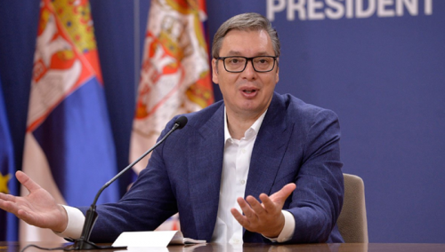 Vučić: Težak dan za Srbiju, borimo se za mir