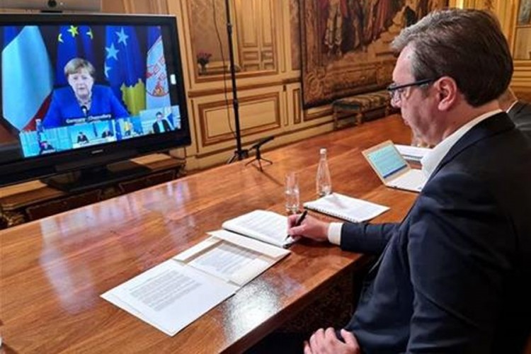 Vučić: Težak razgovor na samitu, maksimalistički zahtjevi Prištine