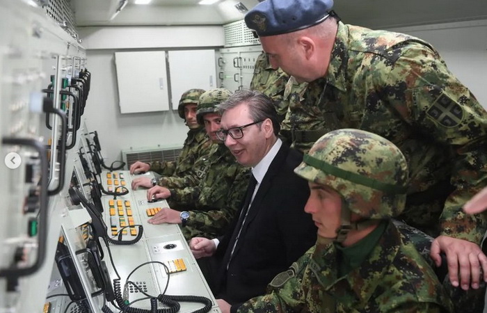 Vučić traži od Vlade Srbije zabranu izvoza oružja u narednih 30 dana