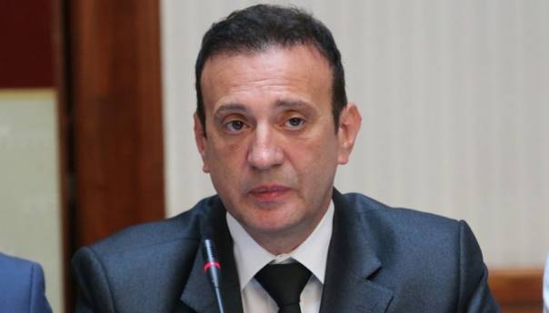 Vučić treba naučiti da entiteti nemaju suverenost