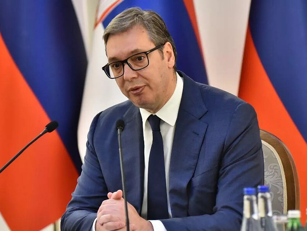 Vučić tvrdi: Protiv Rezolucije će biti Emirati i Bahrein