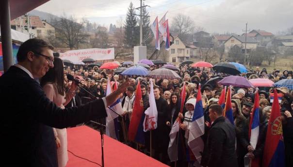 Vučić u Drvaru: Otvaranje fabrike ispunjenje obećanja