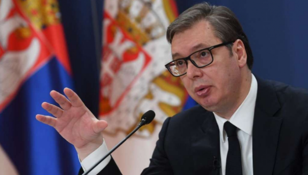 Vučić: U nedjelju poznata imena kandidata SNS za ministre