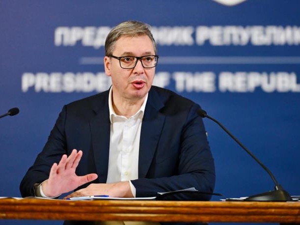 Vučić u očaju: Rusi nam daju plin samo do Nove godine