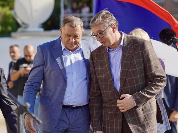 Vučić u panici stiže u entitet RS: Dizanje tenzija kao 'dimna zavjesa'