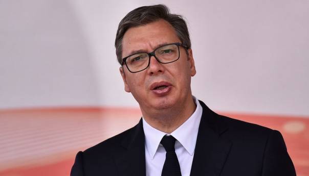 Vučić uputio čestitku: Ramazan šerif mubarek olsun