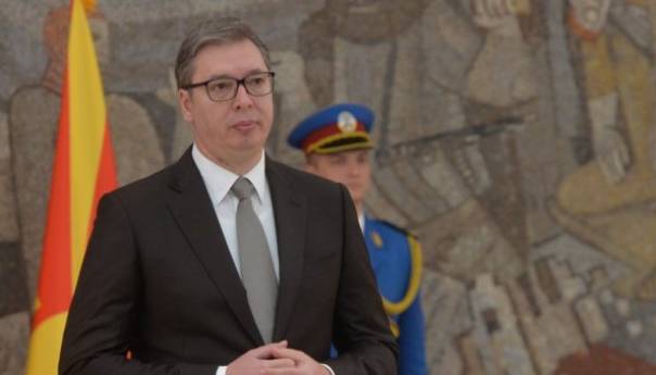 Vučić uputio telegram saučešća povodom smrti Muamera Zukorlića