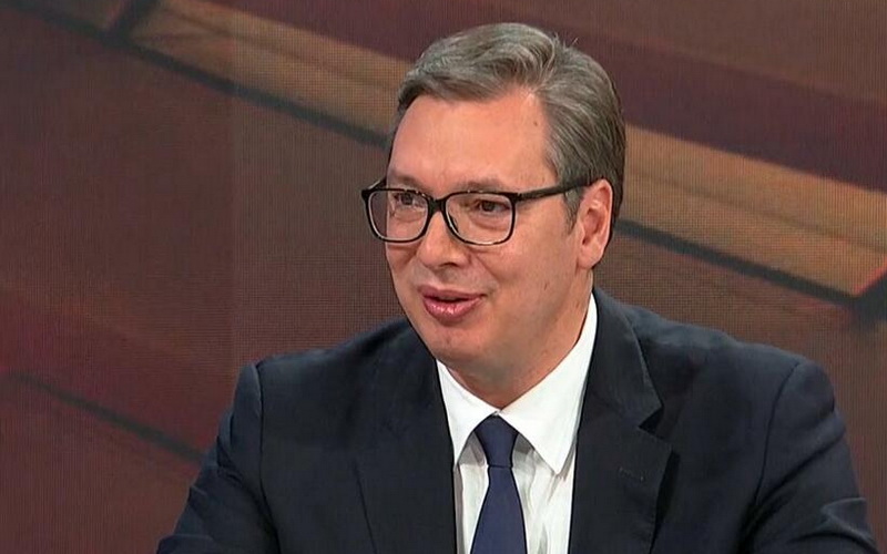 Vučić: Važno da pokažemo pijetet prema srebreničkim žrtvama