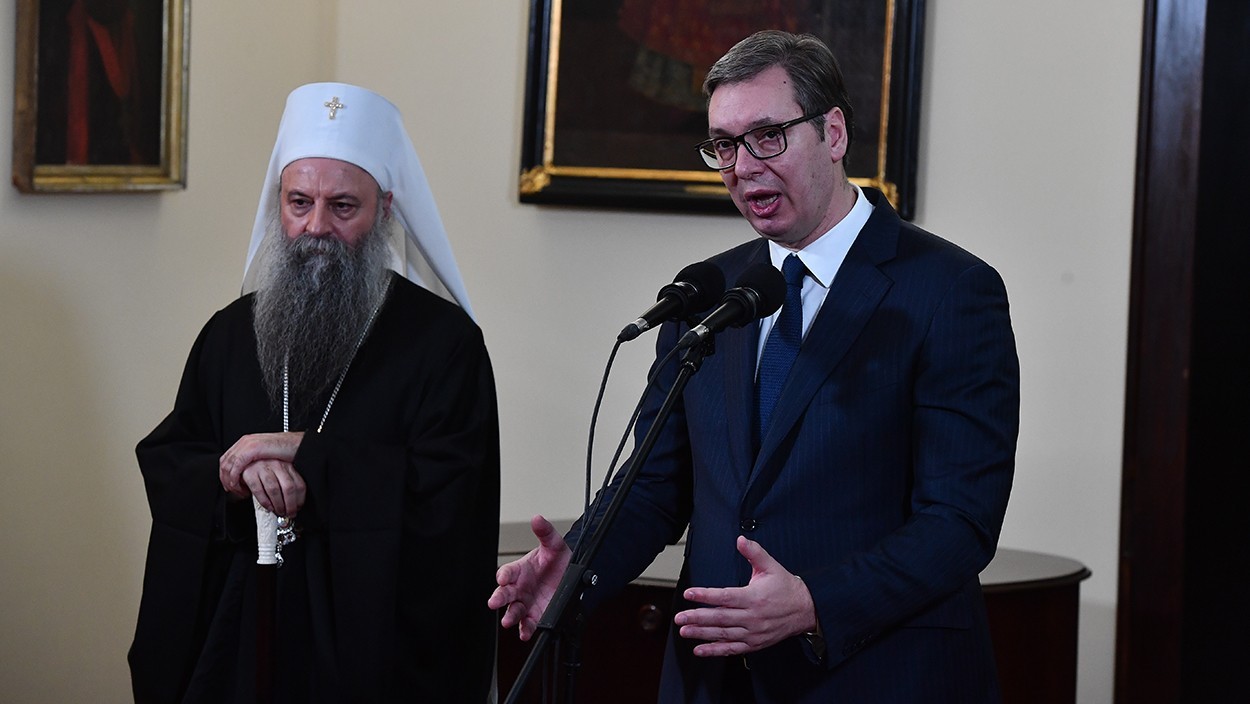 Vučić se zahvalio građanima RS i Dodiku za podršku