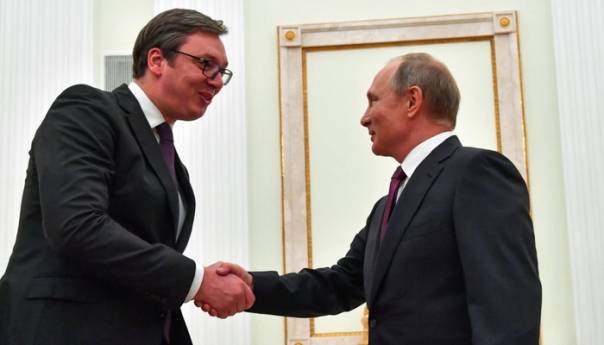 Vučić zahvalio Putinu na isporuci raketa Kornet