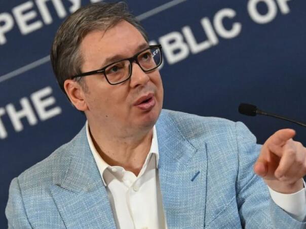 Vučić zaprijetio poznatom sportisti zbog njegove podrške protestima