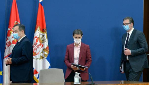 Vučić zvanično prenio novim ministrima: Ne prihvatamo stav Prištine