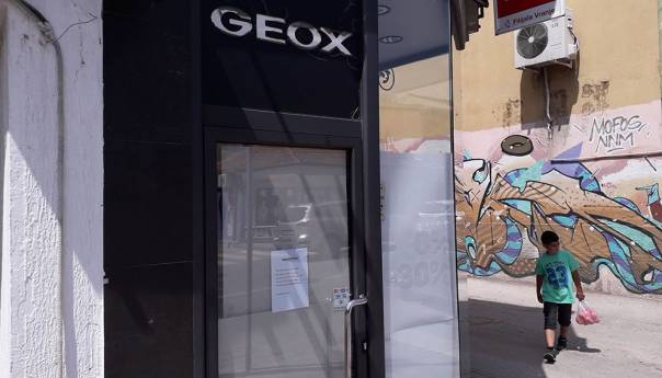 Vučićev eksperiment propao: U Vranju bez posla ostaje 1.200 radnika