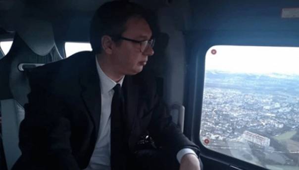 Vučićev helikopter zbog nevremena promijenio pravac