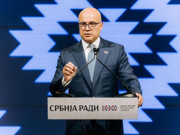 Vučićev premijer bijesan na demostrante: Oni su raspala banda, podržavaju ih ustaše