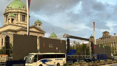 Vučićev skup danas u Beogradu, stižu mu vlast i opozicija iz RS