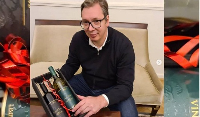 Vučiću iz Slovenije na poklon poslali vina, uključujući Malvaziju