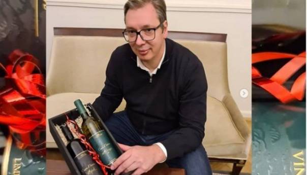 Vučiću iz Slovenije na poklon poslali vina, uključujući Malvaziju