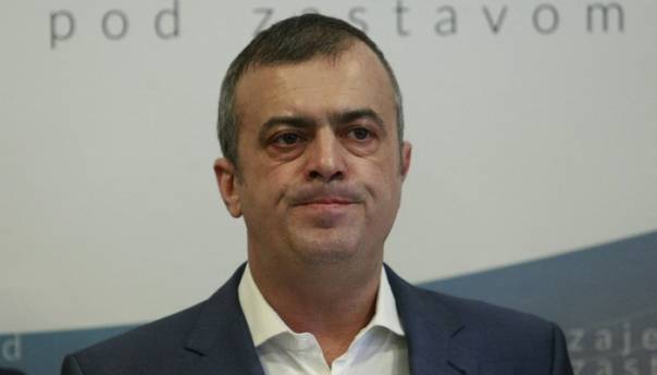 Vučiću, ušao sam u politiku da bih te poslao na đubrište istorije