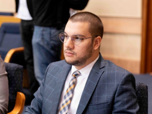 Vučinić: Pojedini SNSD-ovci prokockaju po 100.000 KM po noći!