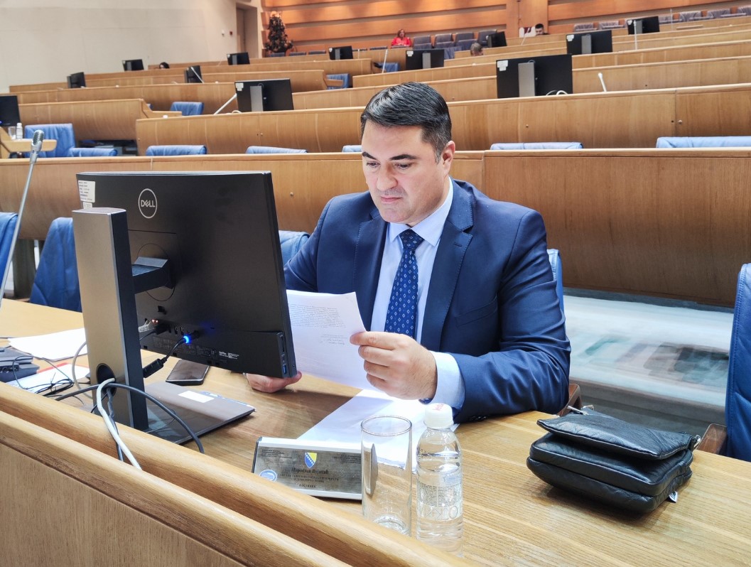 Vujičić raspravlja o novim prijedlozima za evropsku sigurnost i politiku