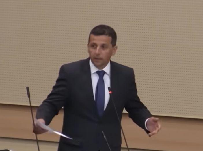 Vukanović ekskluzivno objavio kako bi trebao izgledati famozni Izborni zakon RS