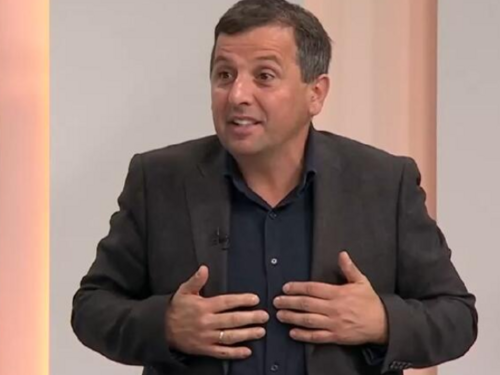 Vukanović ismijao Dodika: Trampe, nosiću kačket, skinuću pantalone, ljubiću ti ...