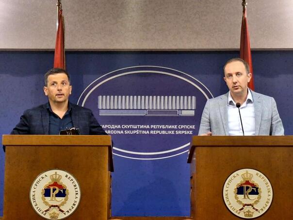 Vukanović izbačen sa Kolegijuma skupštine RS, Stevandića nazvao teroristom