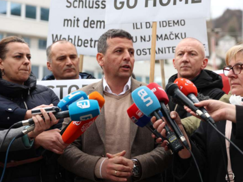 Vukanović: Neodržavanje referenduma u RS izdaja i kapitulacija Dodika