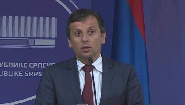 Vukanović: Ni mjesto ni vrijeme da Vučić govori o ukidanju RS