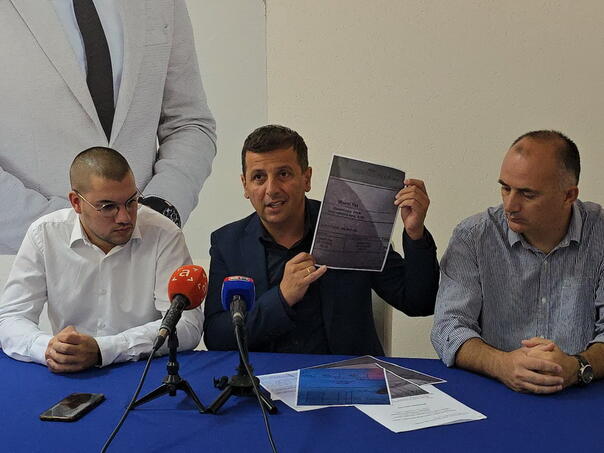 Vukanović prijavio Dodika: Pljačka teška 240 miliona KM