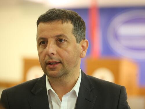 Vukanović: Razgovaraćemo s Trojkom, HDZ-om, SDA i DF