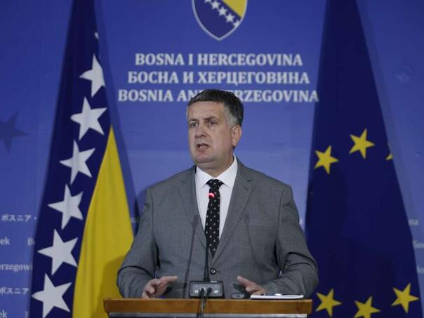 Vuković: Ljudi iz RS ne trebaju napuštati institucije BiH